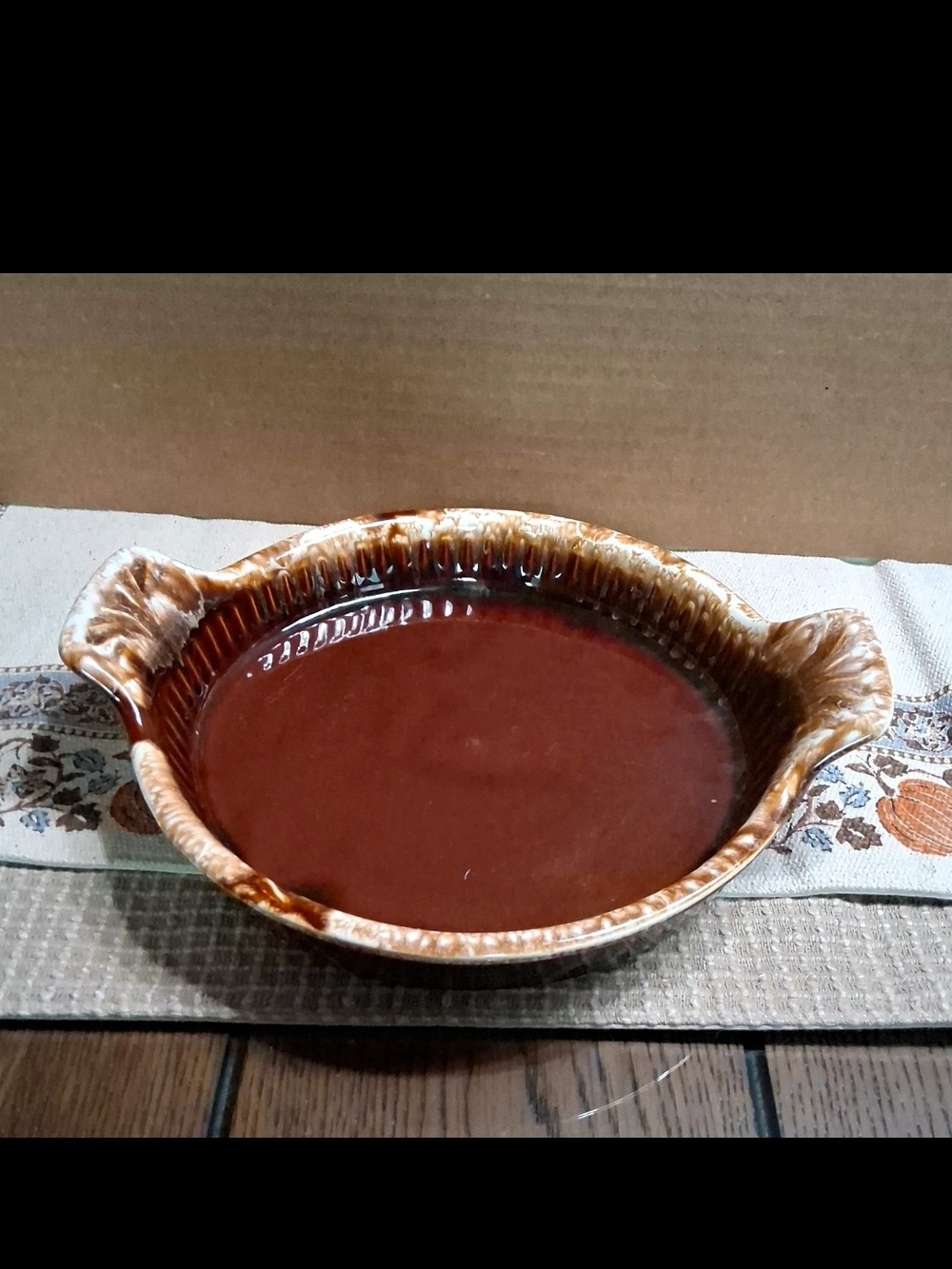 McCoy Round Brown Glossy Casserole Dish w/ Handles MPN 1031 USA